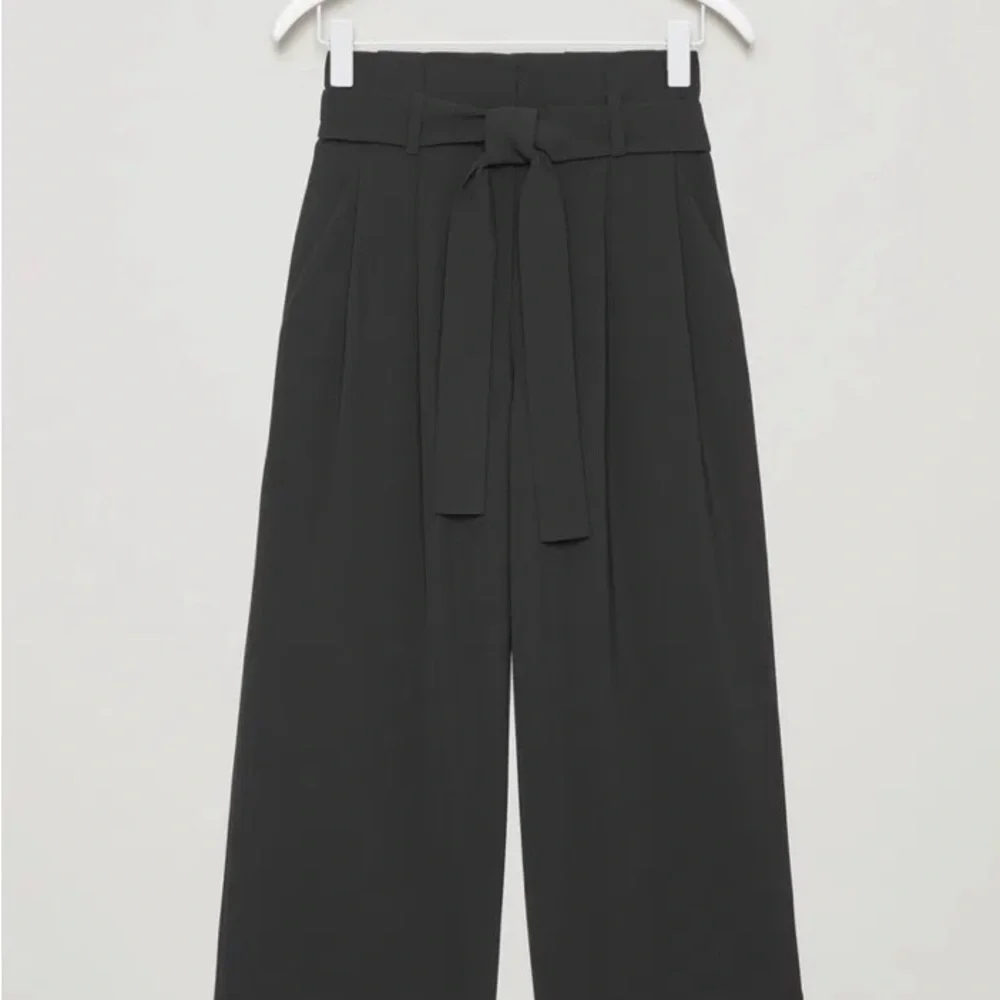 COS relaxing fit High-Waisted wide-Leg  cropped women’s trouser size L - Picture 4 of 14
